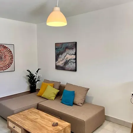 Canevaro Twins アパート ハニア